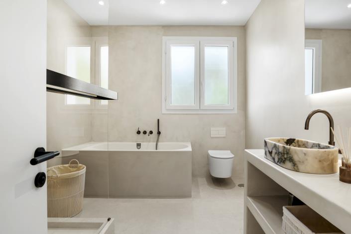 Image No.14-4 Bed Villa for sale