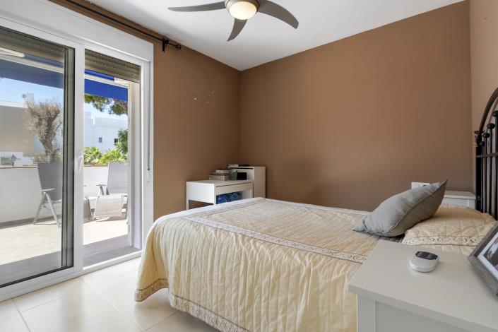 Image No.16-3 Bed Apartment for sale