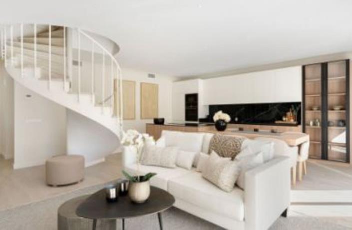 Image No.6-4 Bed Duplex for sale