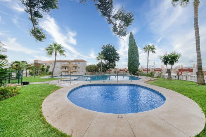 Image No.25-2 Bed Apartment for sale