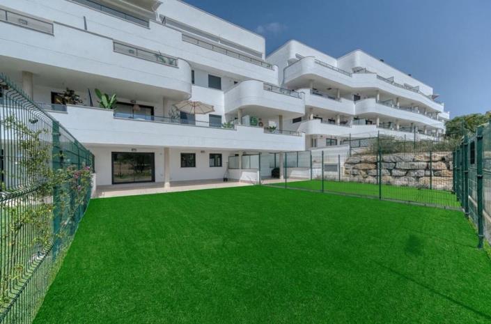 Image No.24-2 Bed Apartment for sale