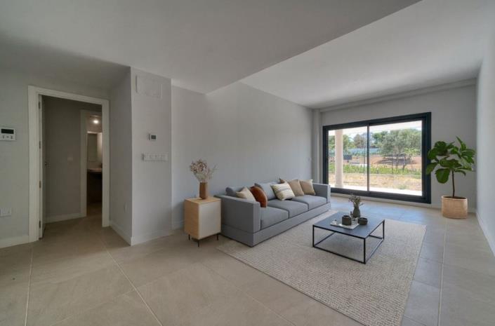 Image No.26-2 Bed Apartment for sale