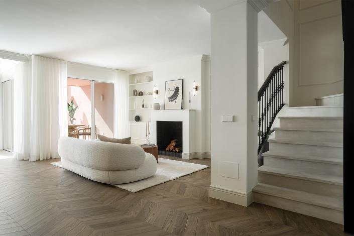 Image No.9-4 Bed Townhouse for sale