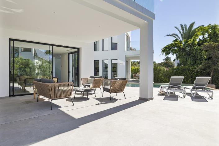 Image No.10-5 Bed Villa for sale