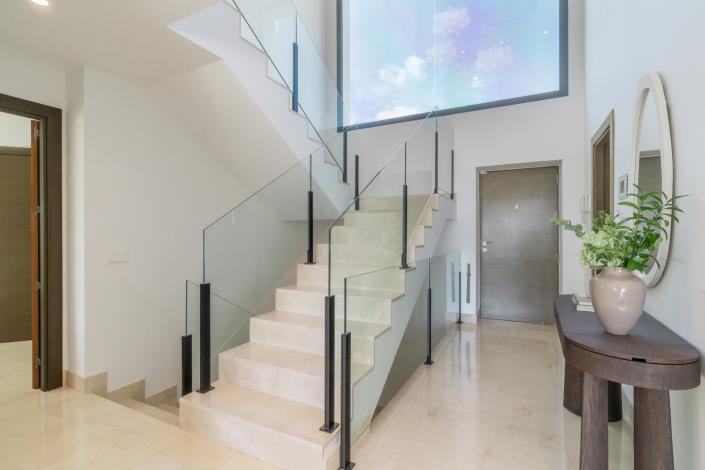 Image No.40-5 Bed Villa for sale