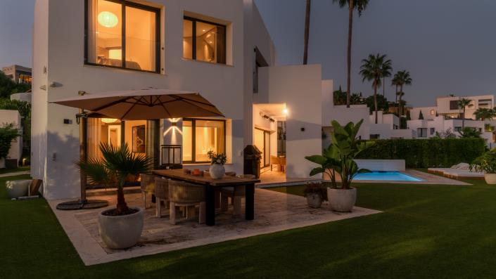 Image No.44-5 Bed Villa for sale