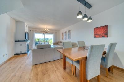 8-e64a9055bba3e77ac8aca3b893cdf826