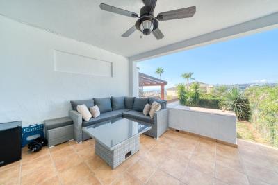 13-5fd73dea700db77384c091ca9818b1a9