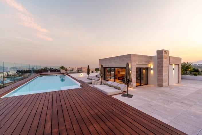 Image No.4-4 Bed Duplex for sale