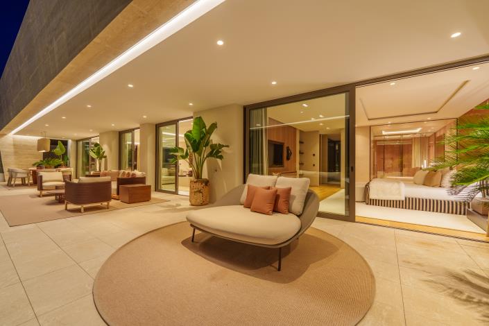 Image No.10-4 Bed Duplex for sale