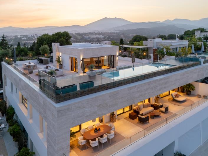 Image No.18-4 Bed Duplex for sale