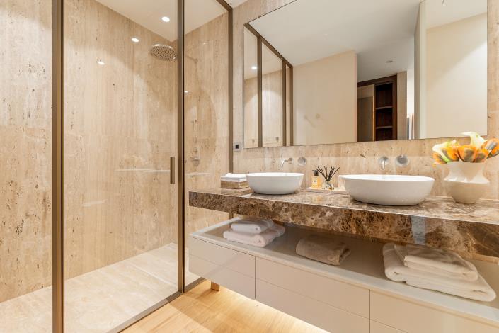 Image No.31-4 Bed Duplex for sale