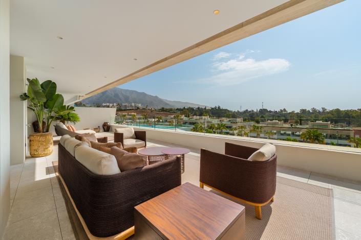 Image No.52-4 Bed Duplex for sale