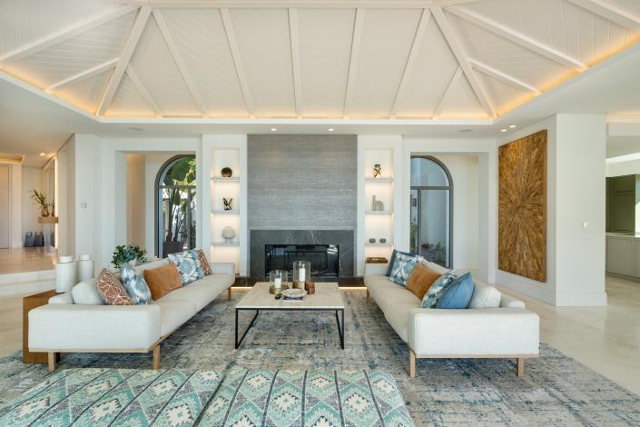 Image No.3-7 Bed Villa for sale