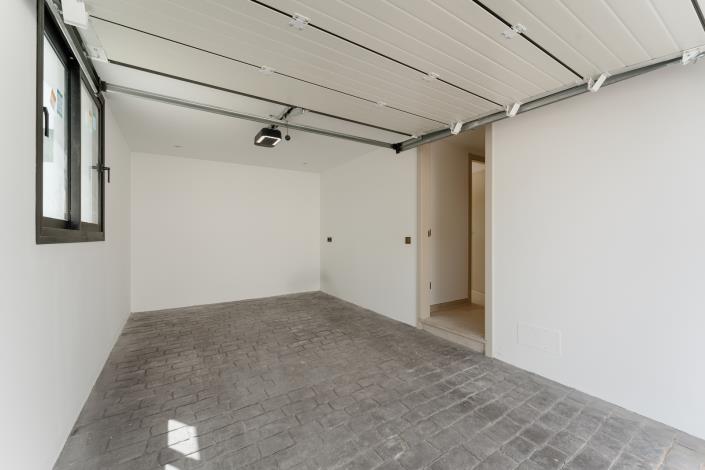 Image No.35-4 Bed Villa for sale