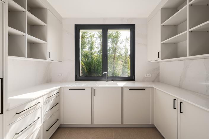 Image No.11-4 Bed Villa for sale