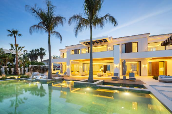 Image No.42-7 Bed Villa for sale