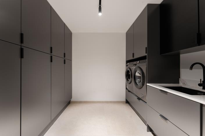 Image No.25-6 Bed Villa for sale