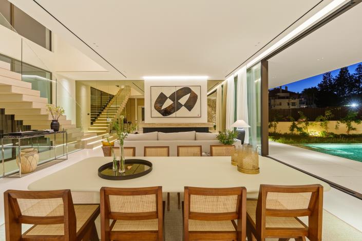 Image No.6-5 Bed Villa for sale