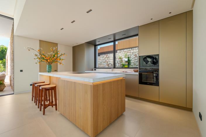 Image No.43-5 Bed Villa for sale