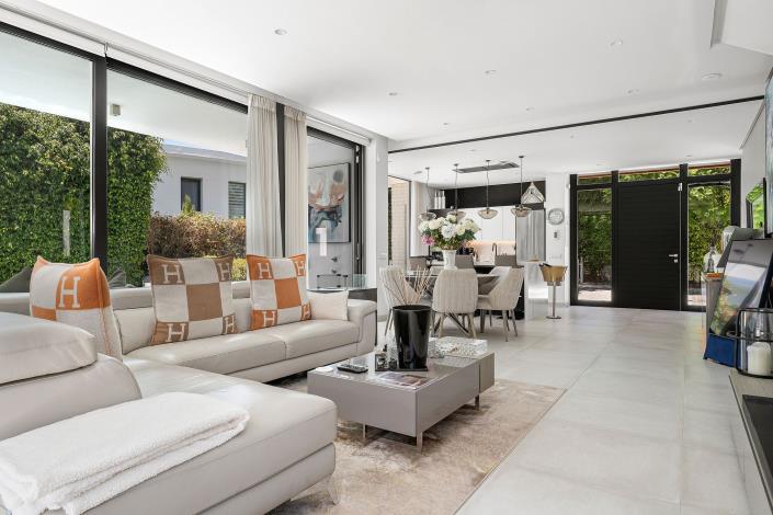 Image No.11-4 Bed Villa for sale