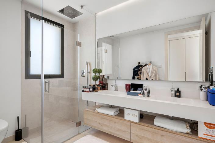 Image No.25-4 Bed Villa for sale