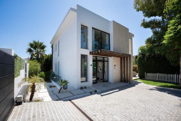 Image No.30-4 Bed Villa for sale