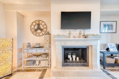 8-e64a9055bba3e77ac8aca3b893cdf826