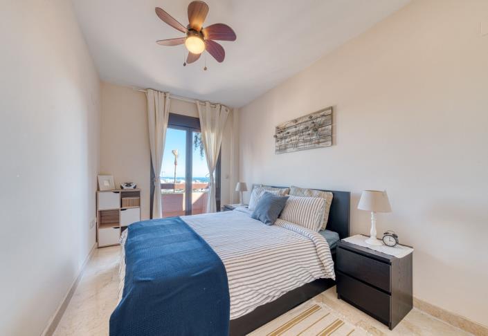 Image No.15-3 Bed Townhouse for sale