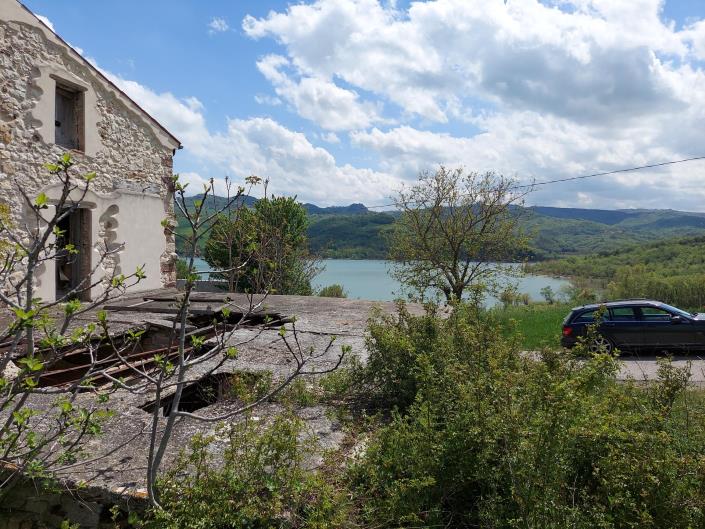 Image No.8-House/Villa for sale