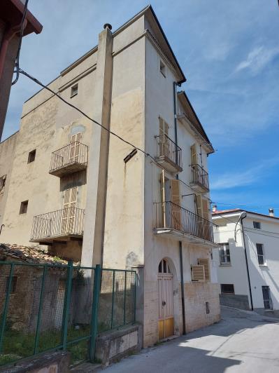 Image No.7-4 Bed Townhouse for sale