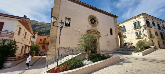 Image No.47-4 Bed Townhouse for sale