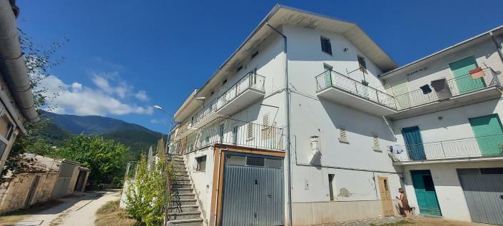 Image No.2-Maison de 4 chambres à vendre à Guardiagrele