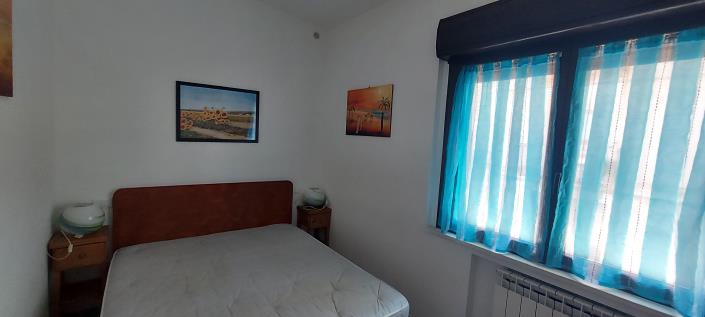 Image No.15-2 Bed Townhouse for sale