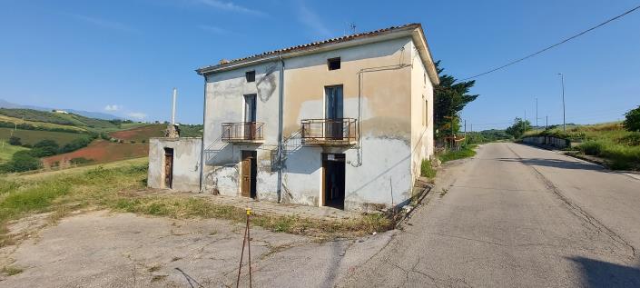 Image No.4-4 Bed Country House for sale