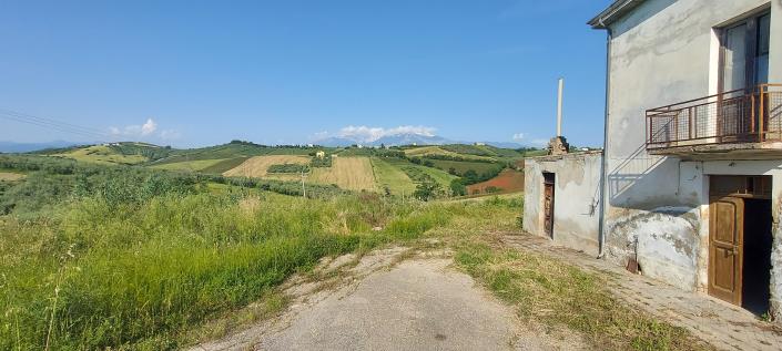 Image No.6-4 Bed Country House for sale