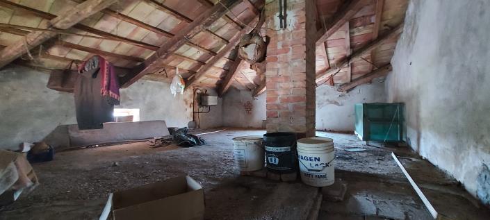 Image No.23-4 Bed Country House for sale