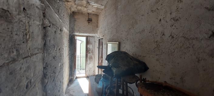 Image No.15-2 Bed House for sale