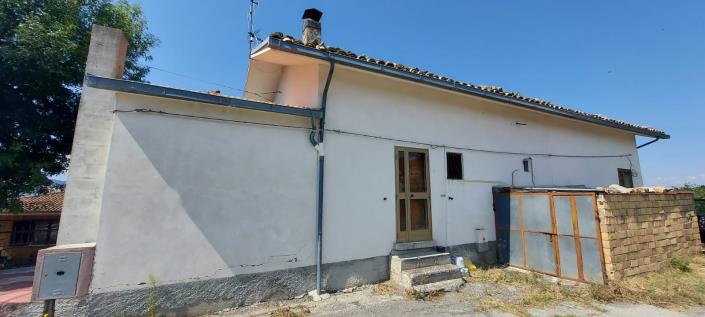 Image No.7-2 Bed Village House for sale