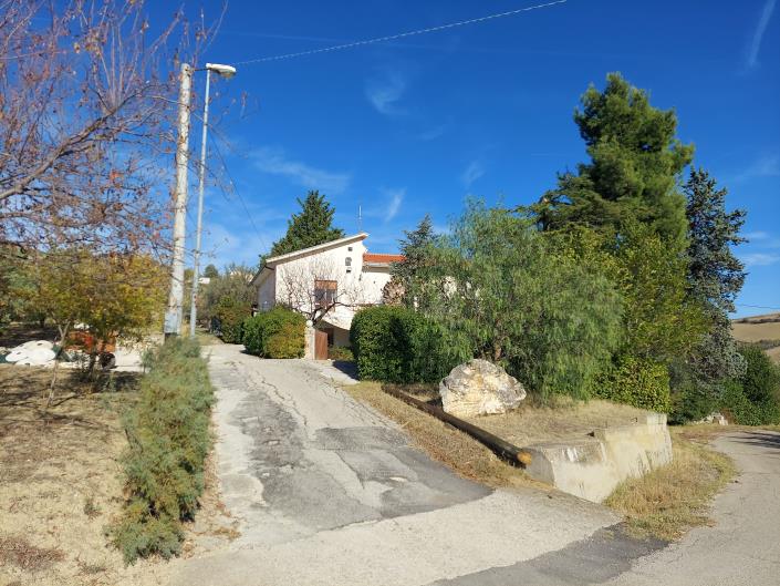 Image No.9-4 Bed Villa for sale