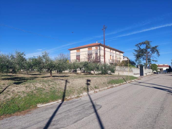 Image No.59-5 Bed Villa for sale