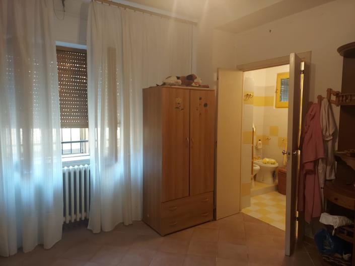 Image No.18-5 Bed Villa for sale