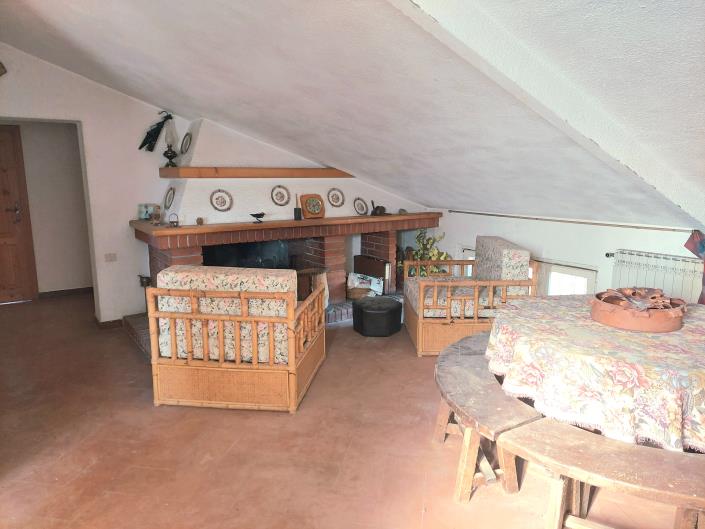 Image No.46-6 Bed Villa / Detached for sale