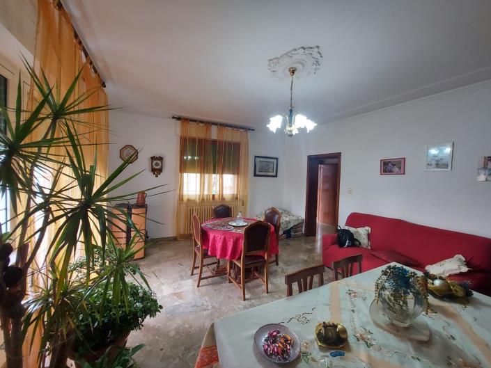 Image No.8-Maison de campagne de 4 chambres à vendre à Castél Frentano