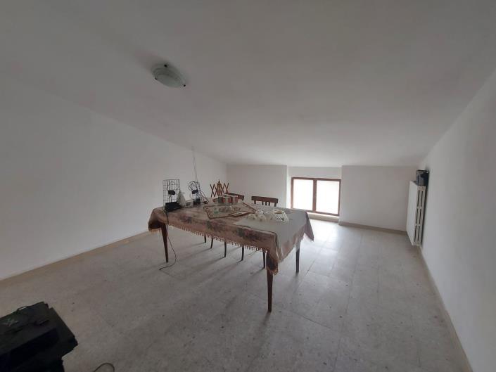 Image No.29-Maison de campagne de 4 chambres à vendre à Castél Frentano