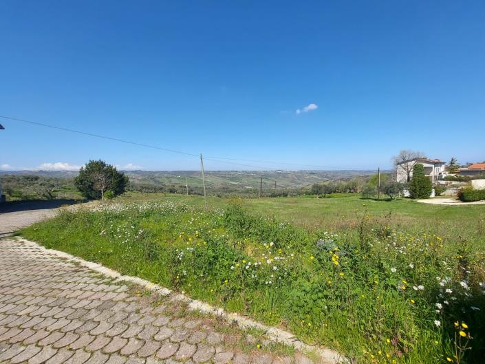 Image No.35-Maison de campagne de 4 chambres à vendre à Castél Frentano