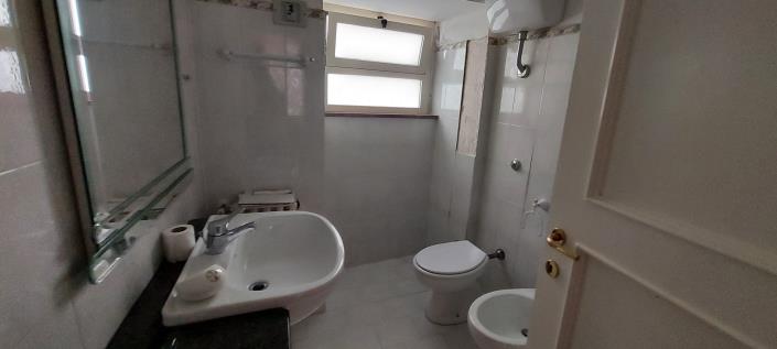 Image No.4-1 Bed Townhouse for sale