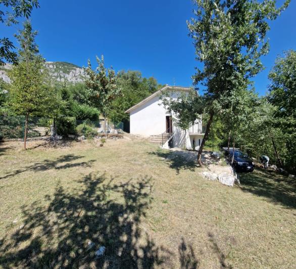 Image No.25-Ferme de 1 chambre à vendre à Fara San Martino