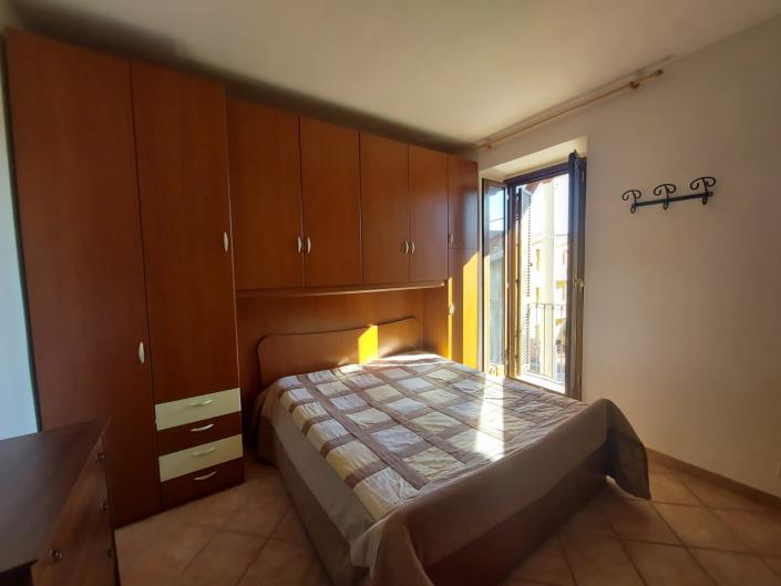 Image No.23-3 Bed Semi-Detached for sale