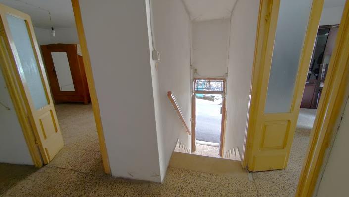 Image No.21-1 Bed Townhouse for sale